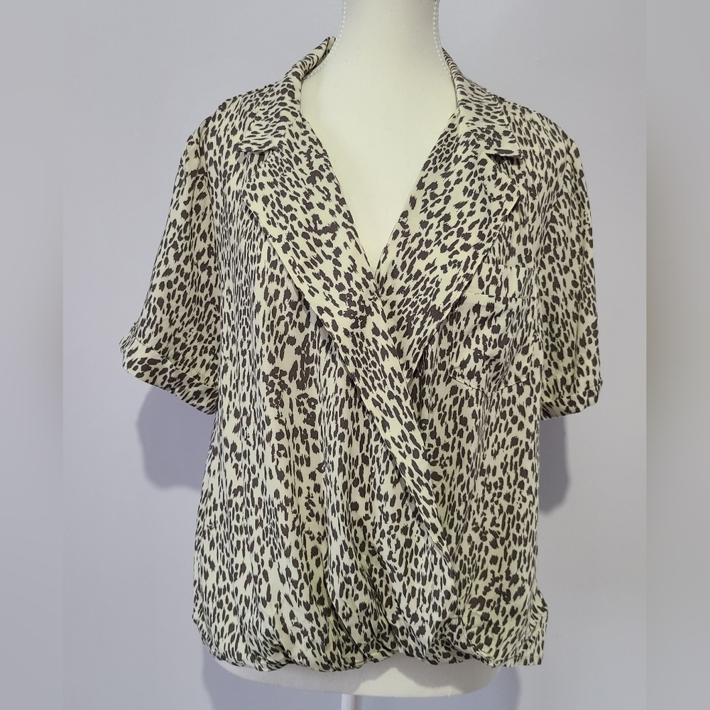 By Together Collection faux wrap leopard print short sleeve blouse, L (PTP 22")